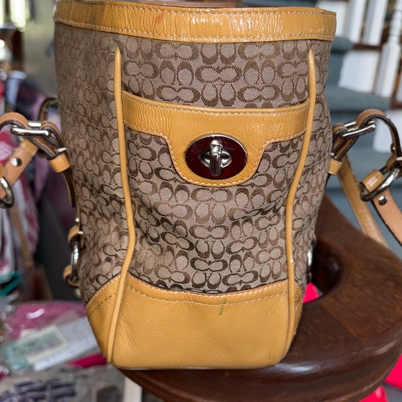 Coach  f12348 Rare mini c’s  shoulder bag  small tote
Brown/tan/mustard patent - Picture 7 of 15